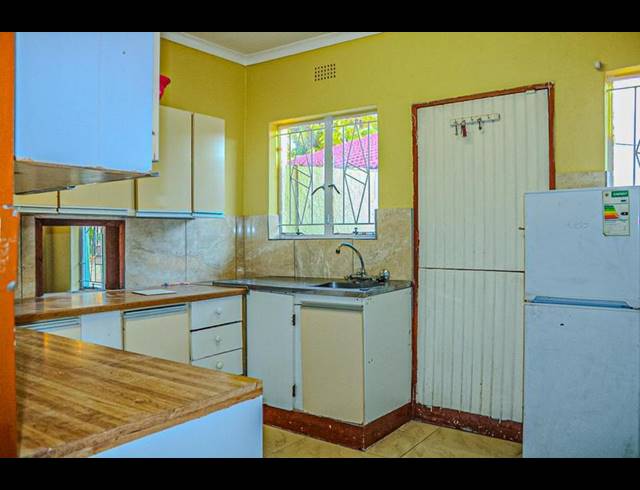 4 BEDROOM HOUSE FOR SALE IN BIRCH ACRES